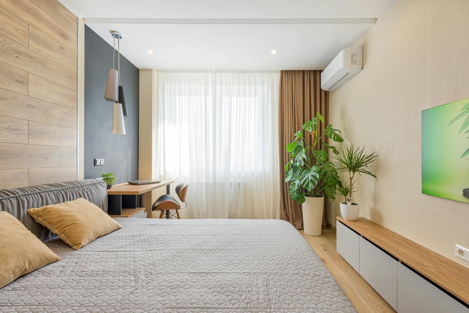 Aircon Service Checklist: When to Call a Pro vs DIY